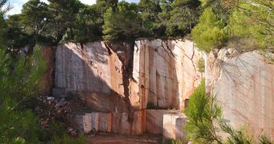 Carriere marbre caunes minervois 1200