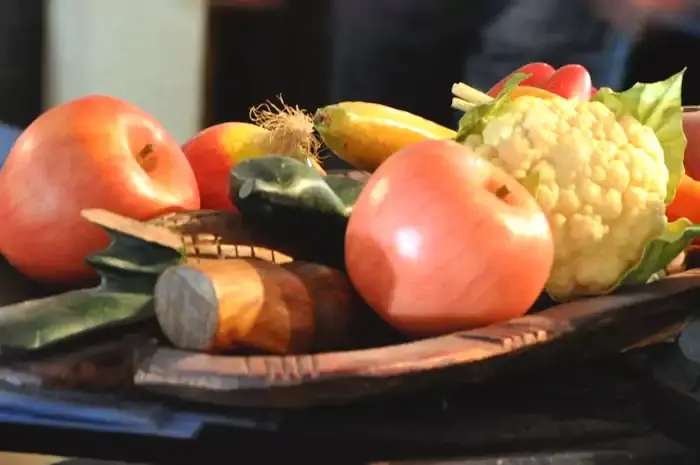 Corbeille de fruits et légumes à l'auberge Chez Germaine