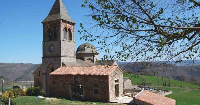 Eglise saint cyrice sainte julitte montjaux 1200