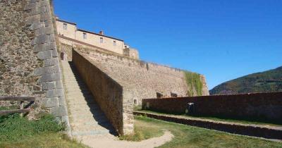 Fort lagarde 1200