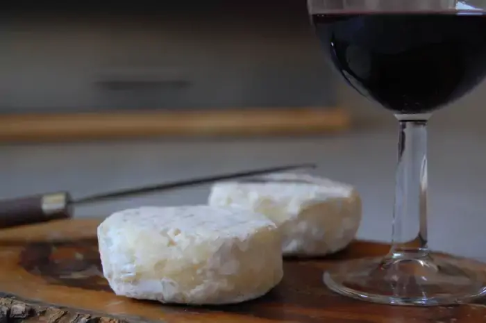 Fromages de chévres pélardons de l'Aude