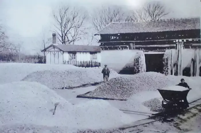 Photo ancienne de l'exploitation du kaolin à Marcognac