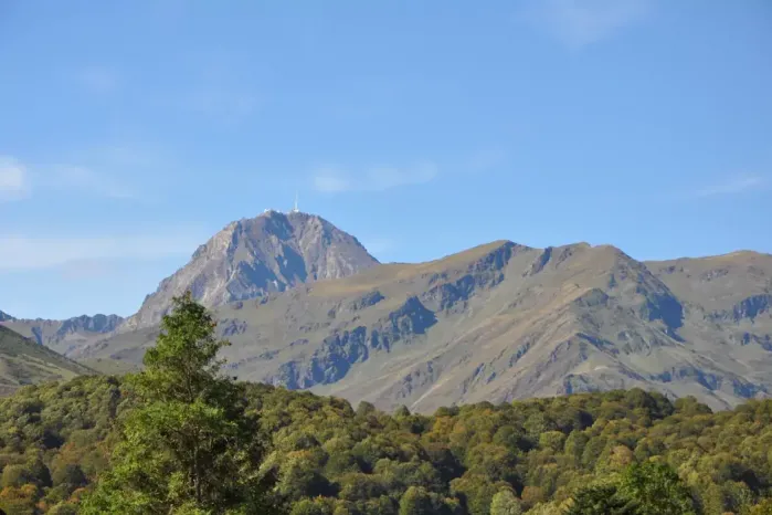 Le pic du midi face à Vie d'Estive