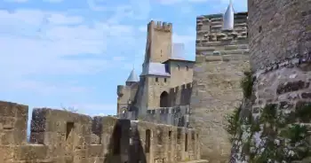 La randonnée pédestre à Carcassonne dans l'Aude