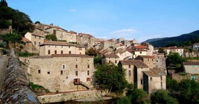 Village olargues 1200